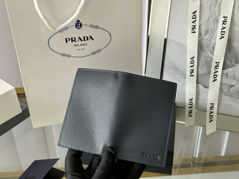 prada aaa qualite card case in navy s_124b7744